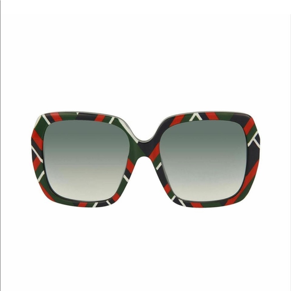 Gucci Sunglasses ๐ถ๐ถ๐ถ๐ถ - Picture 2 of 8